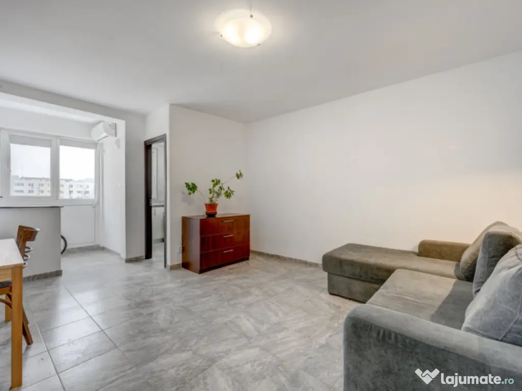 Garsoniera dintre parcuri, gata de mutat