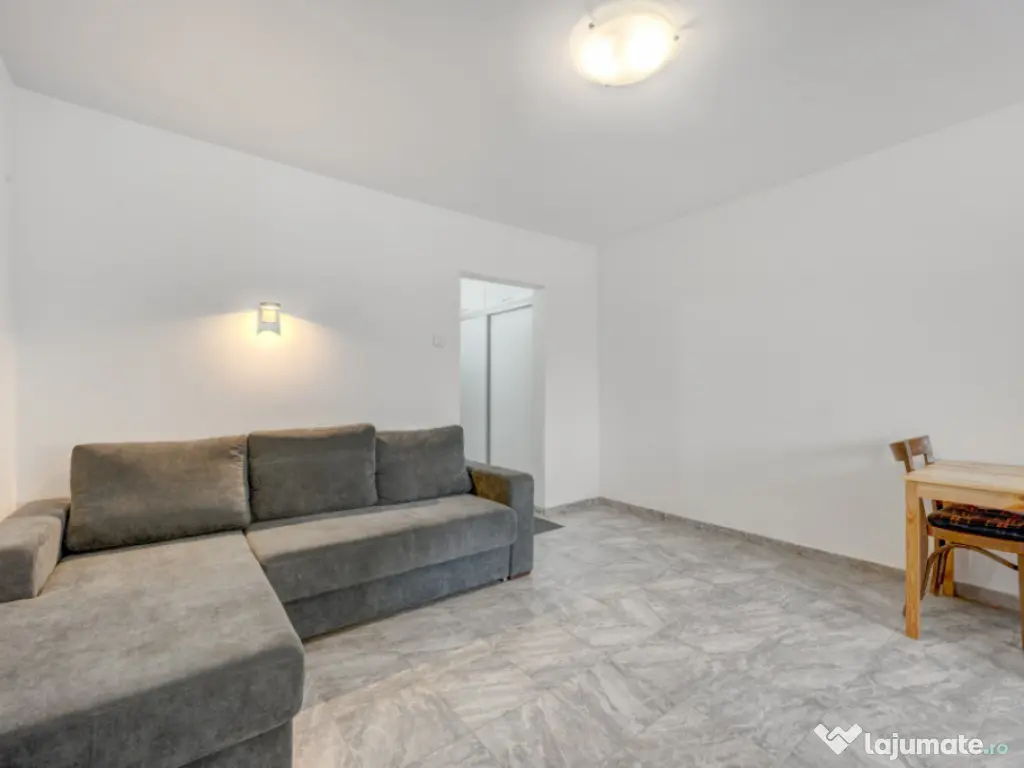 Garsoniera dintre parcuri, gata de mutat