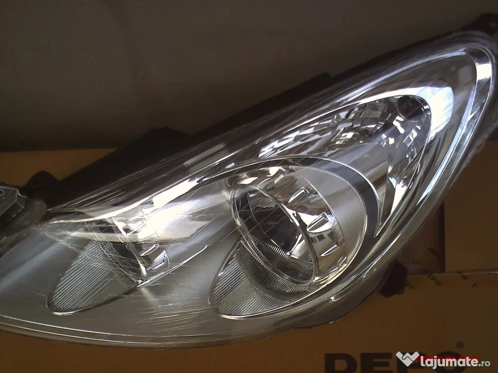 faruri Opel Corsa D 300 lei