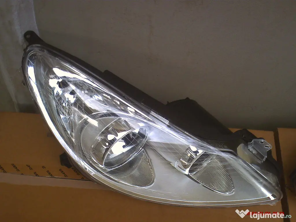 faruri Opel Corsa D 300 lei
