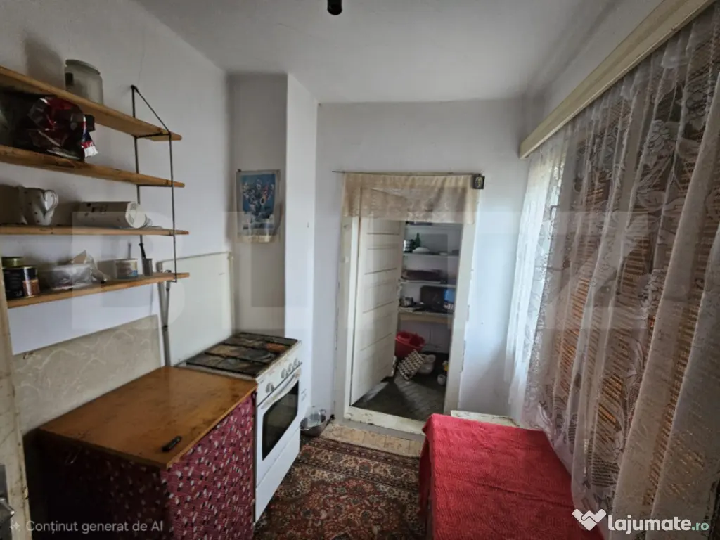 Casă de munte cu teren generos de 7.297 mp, Dăroaia, comun 