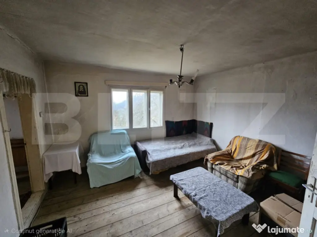 Casă de munte cu teren generos de 7.297 mp, Dăroaia, comun 