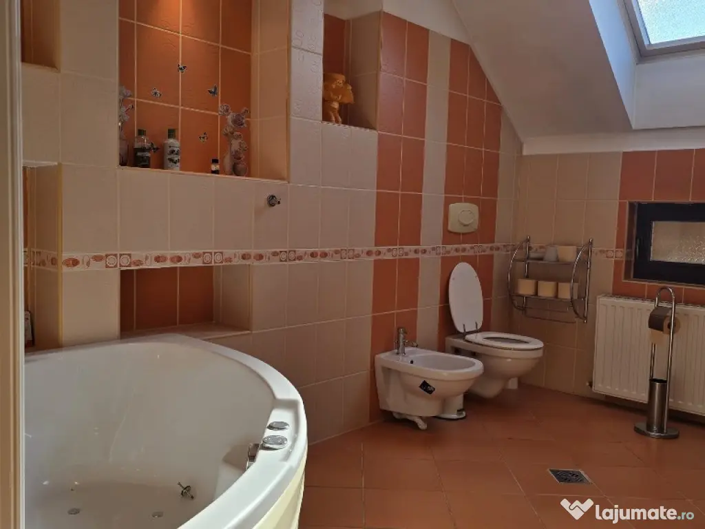 Casa in Deva, zona Zavoi