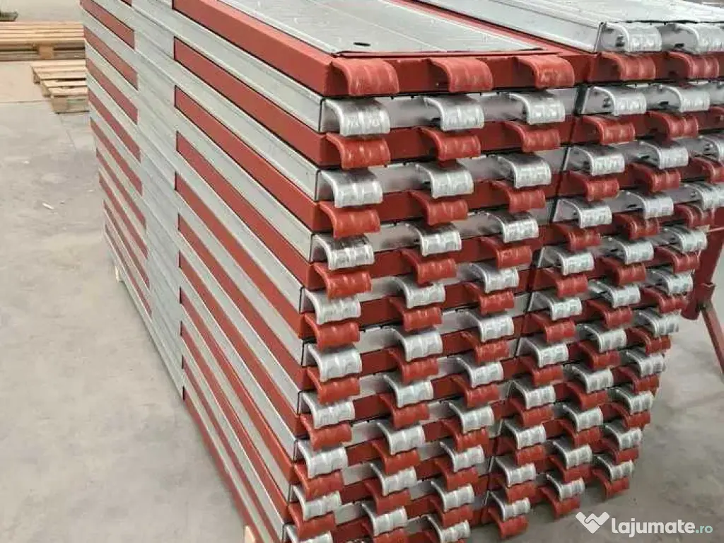 Podina zincata pentru schela 