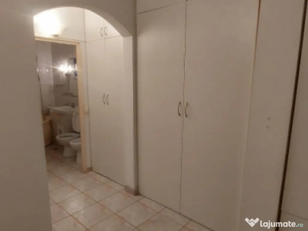 Apartament 2 camere de vânzare în zona Gară 