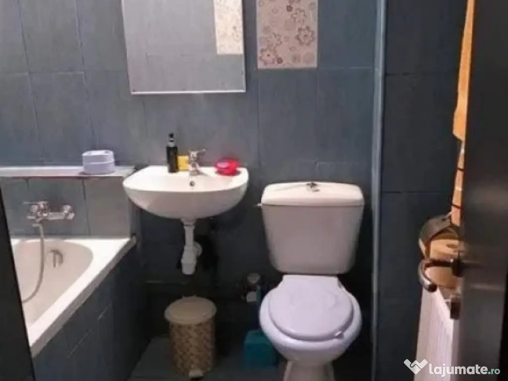 Apartament 2 camere de vanzare, situat in zona Tomis Nord 