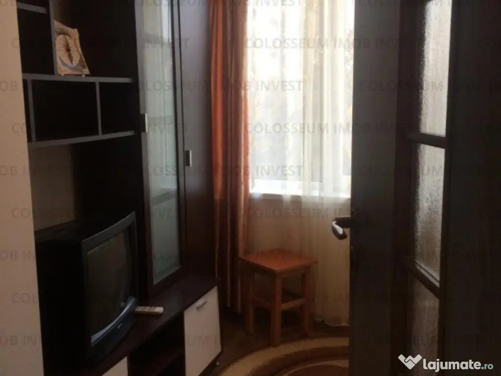 Camera de camin cu baie - Zona Astra 