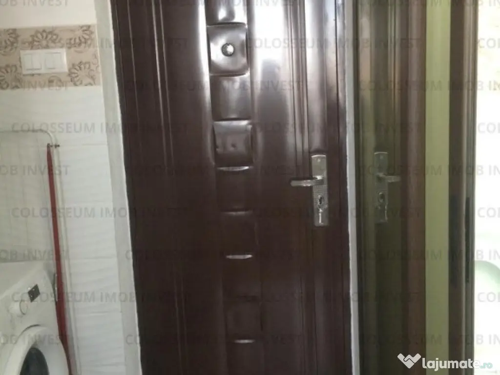 Camera de camin cu baie - Zona Astra 