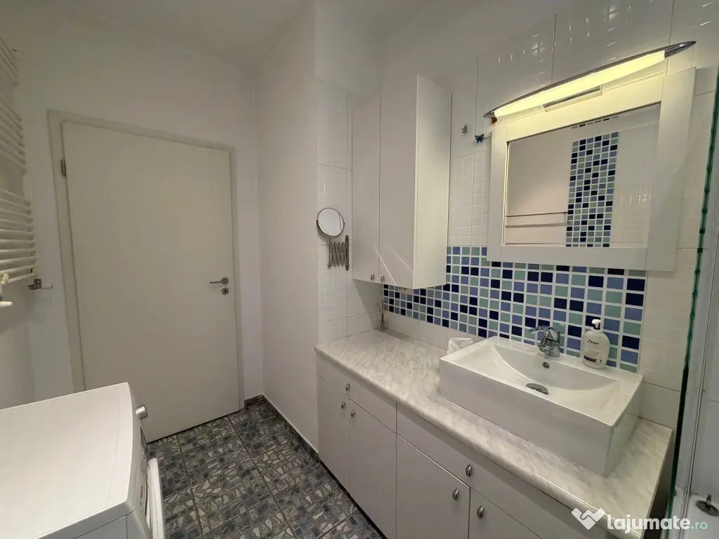 2 camere, Arcul de Triumf / Herăstrău, bloc 2006 