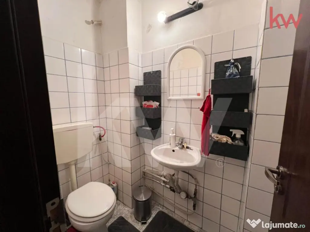 ✨ Apartament 3 camere luminoase – locație excelentă, 1 