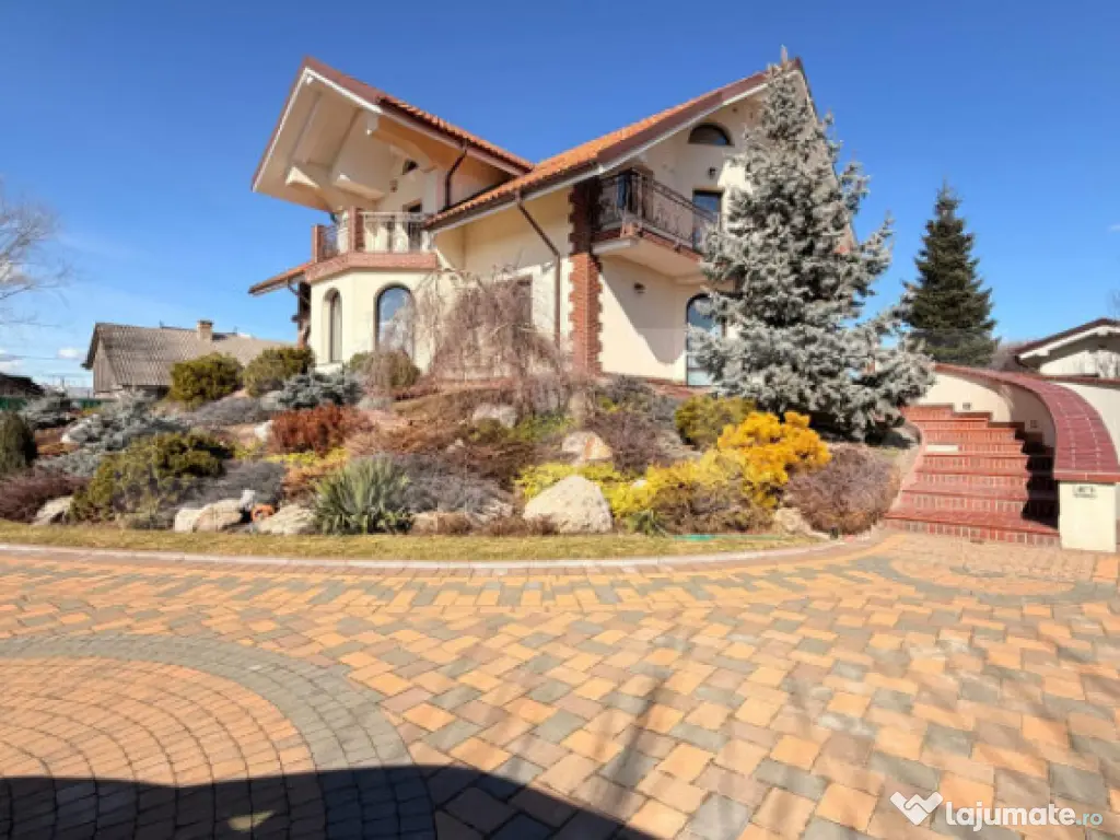 Casa/Vila 236 mp utili, 2743 mp teren, zona Mereni - Salcea 