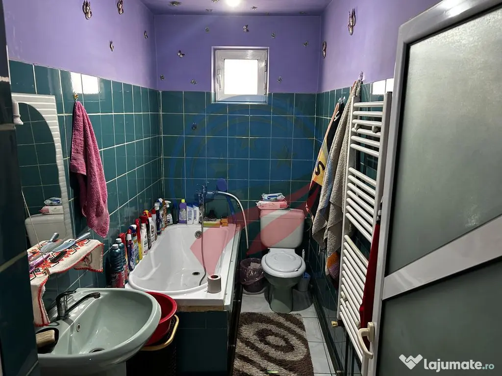 Casă P+M, mobilată și utilată, 211 mp teren 