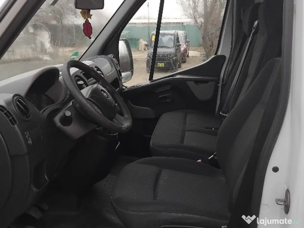 Dubă. Opel. Movano. 