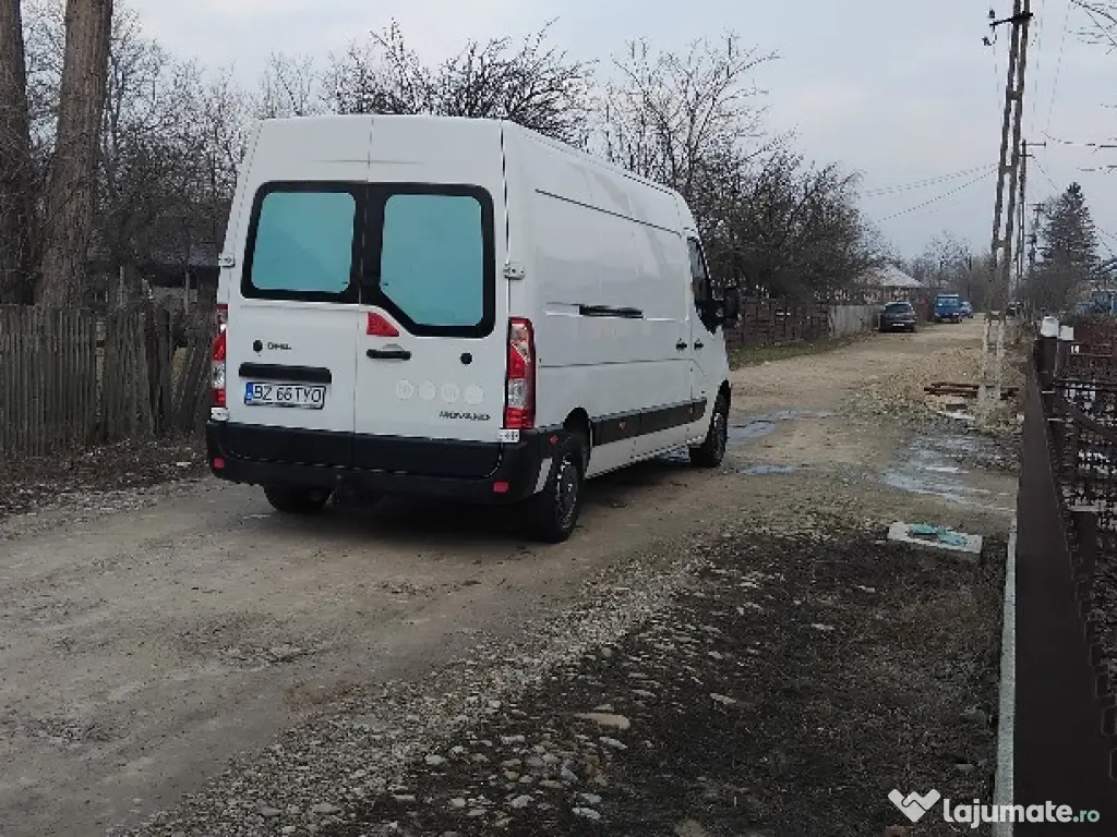 Dubă. Opel. Movano. 