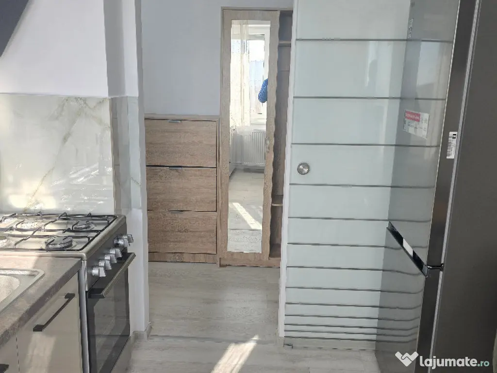 Vand apartament o camera, Dorobanti, suprafata utila 47 mp, mobilat 