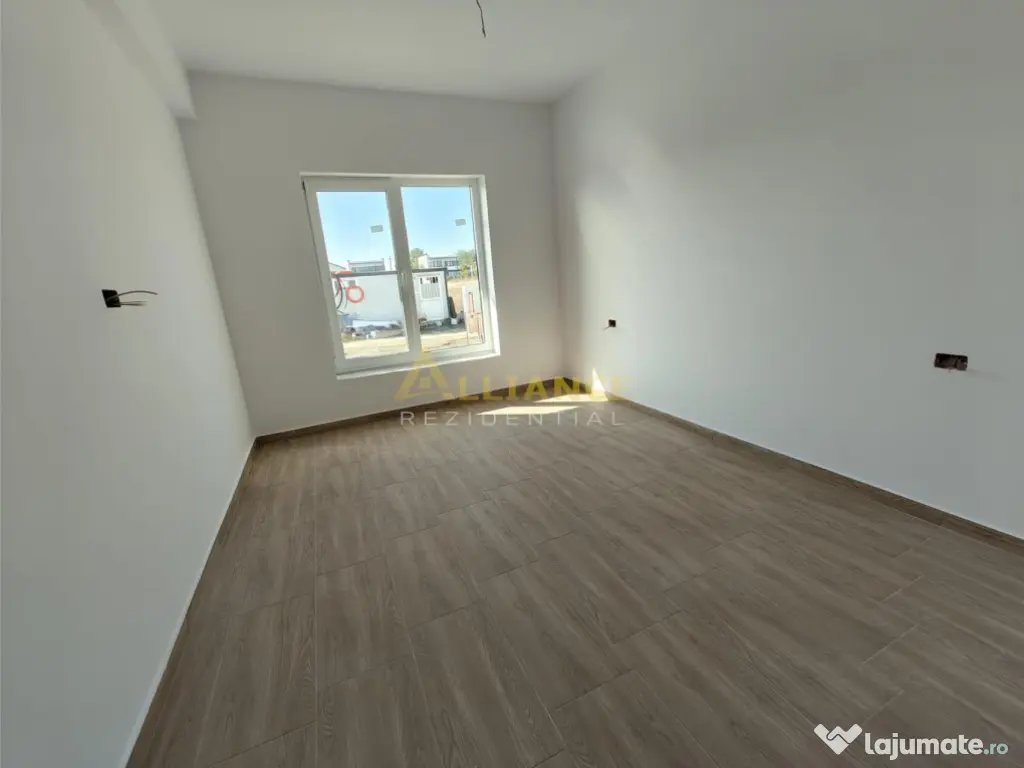 Casa - 4 camere - 10 min de metrou 