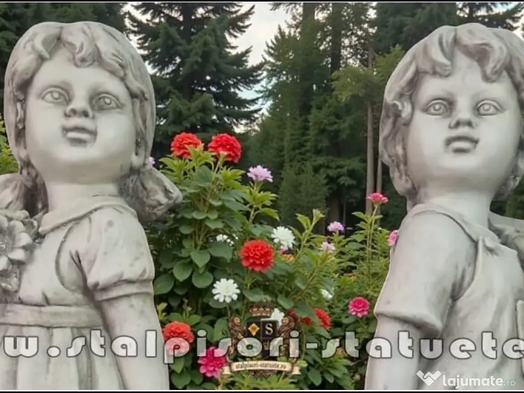 Statuetă copii cu coșuleț, gri antichizat, model J2. 