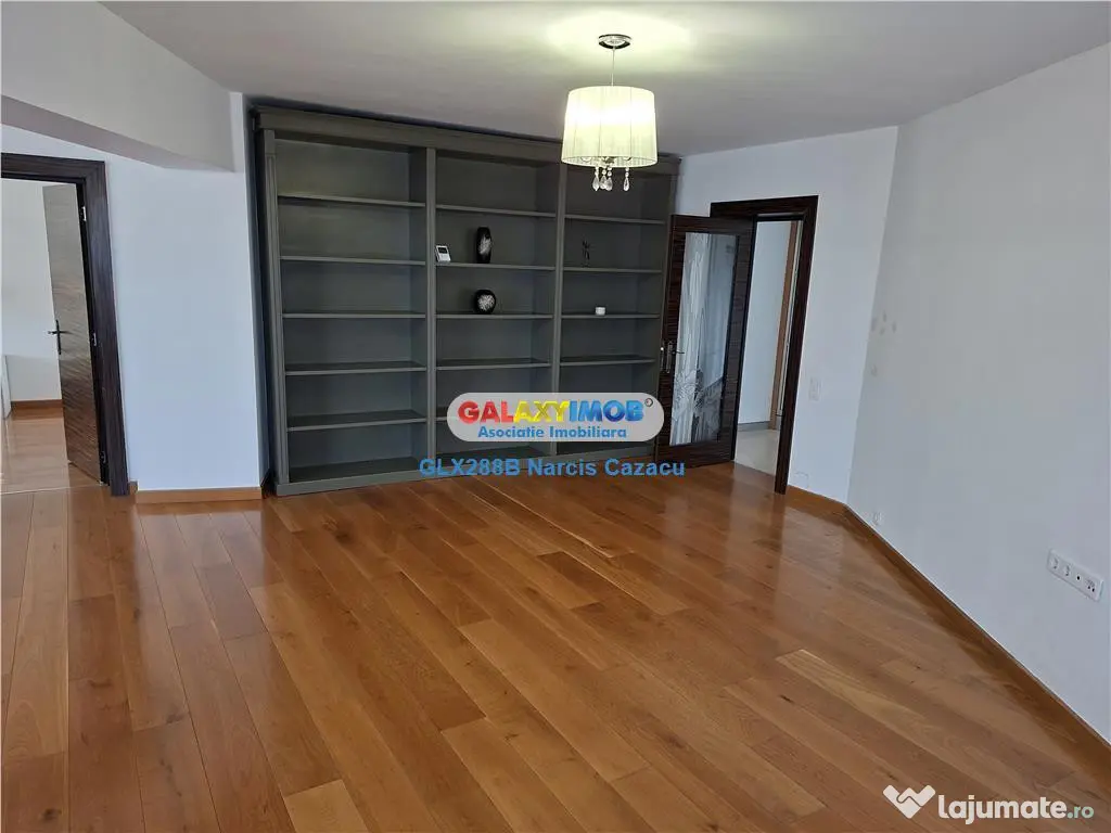 Tineretului Strada Cuza Voda Apartament 4 camere de inchiria 