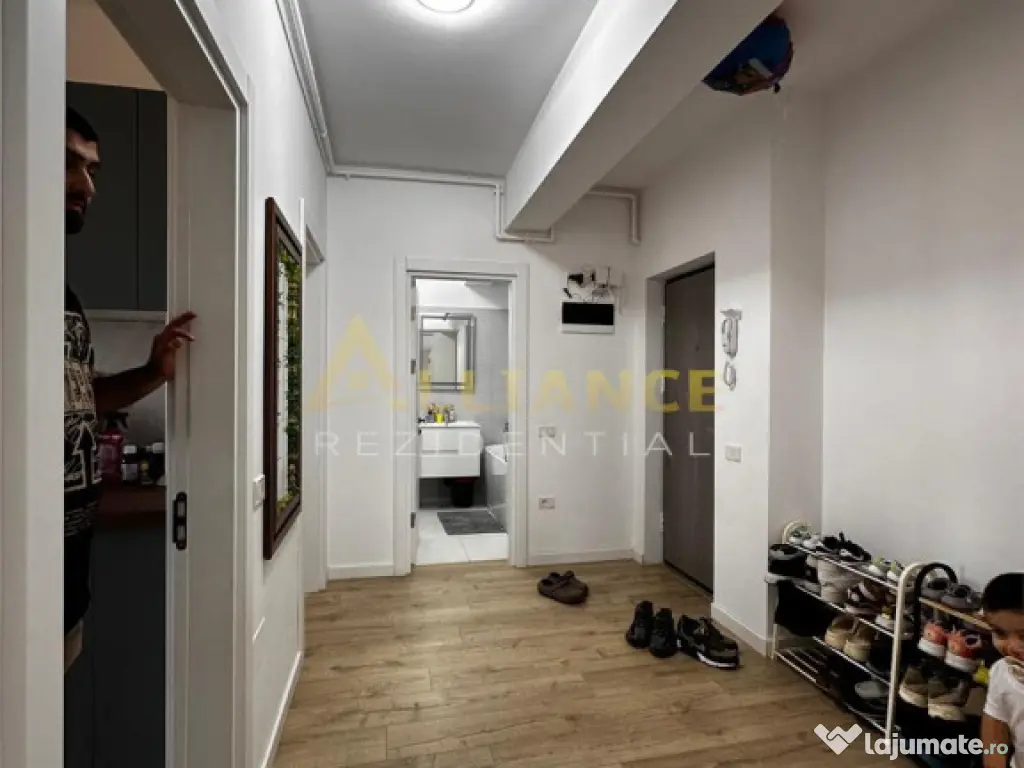 Apartament 3 camere - Mobilat si utilat - 2 locuri de parcar 