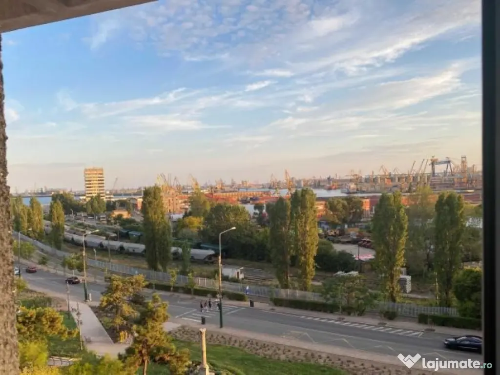 Apartament 2 camere zona Piata Ovidiu 