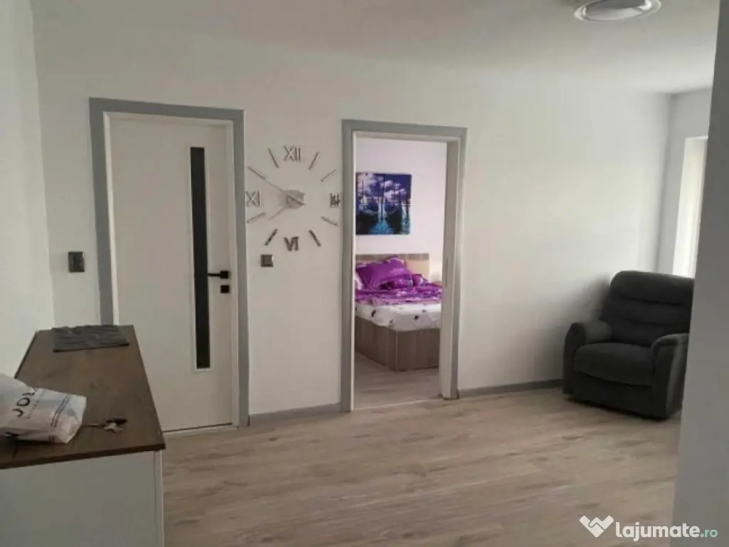 Apartament 2 camere zona Piata Ovidiu 