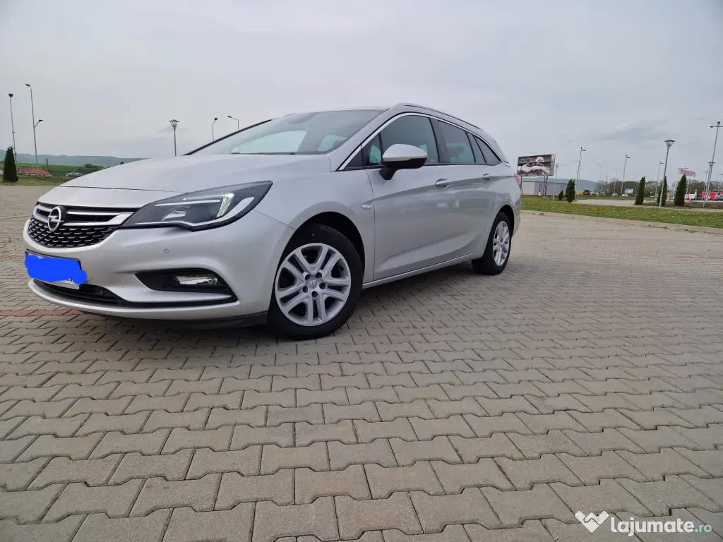 Vând Opel astra k