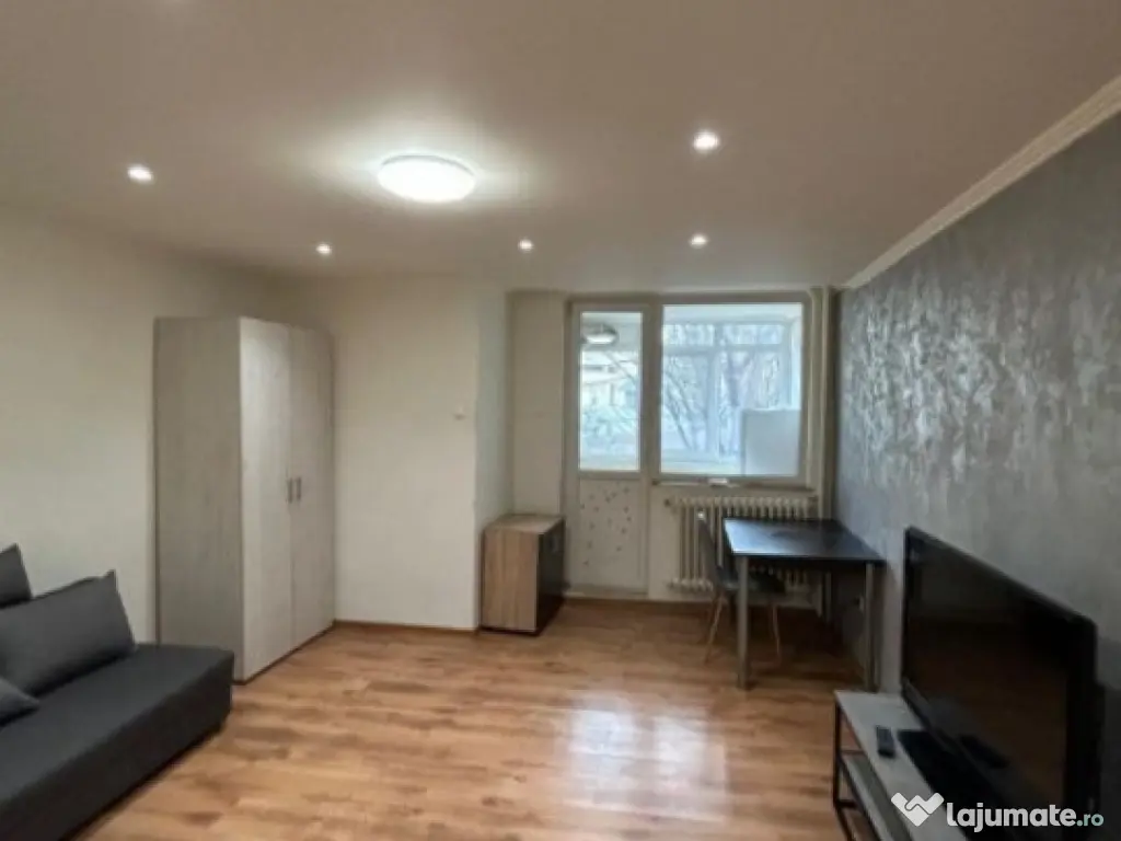 Garsoniera Tatarasi, et. 1 