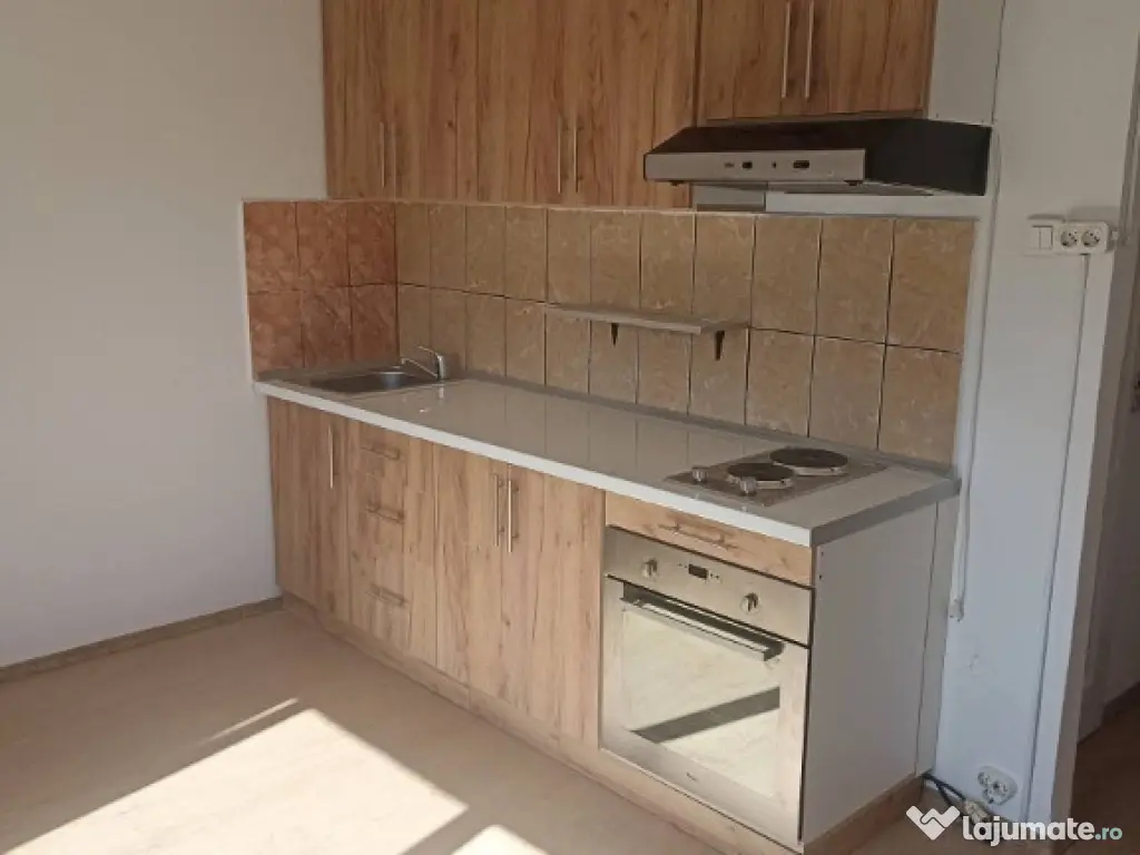 De vânzare garsonieră în Sfântu Gheorghe 