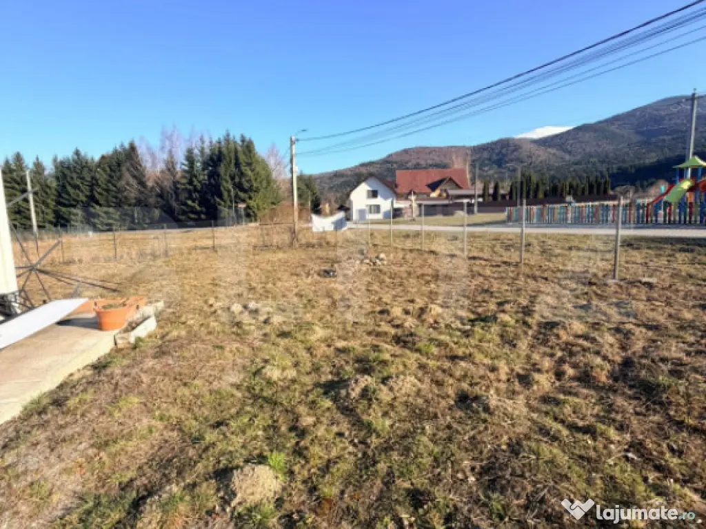 Teren intravilan de vânzare – Sâmbăta de Sus +4 ATV-URI 