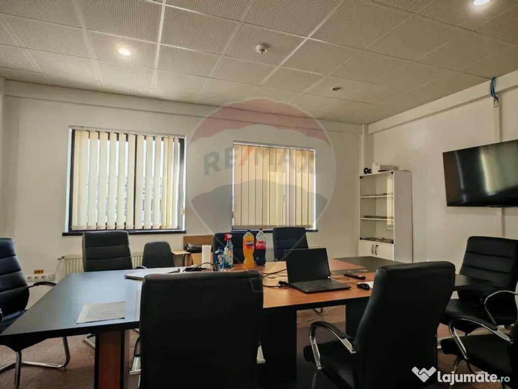 Spațiu de birouri de 943.29mp de vânzare în zona Hipod... 