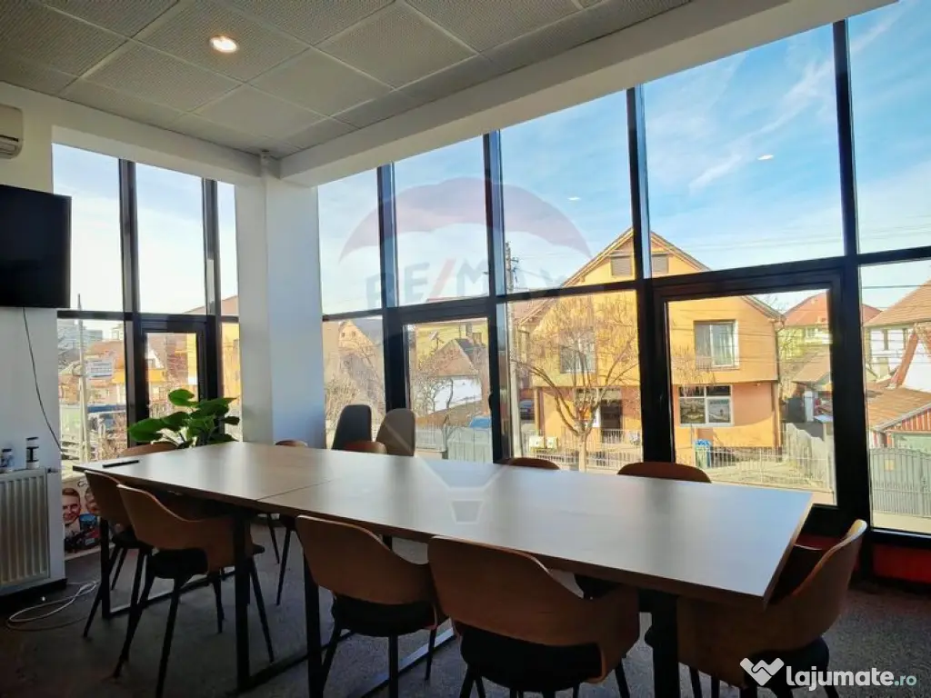 Spațiu de birouri de 943.29mp de vânzare în zona Hipod... 