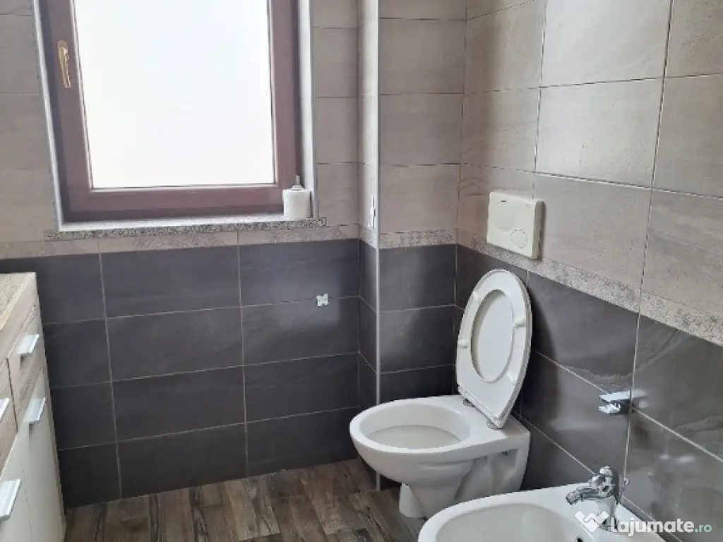 Apartament 2 camere, langa Grand Hotel Italia (Andrei Muresanu Sud) 