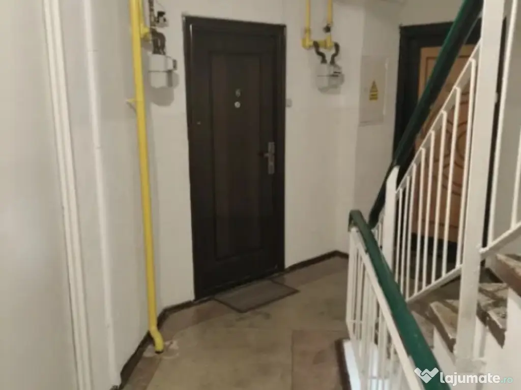 Apartament 2 camere, decomanat - zona Astra 