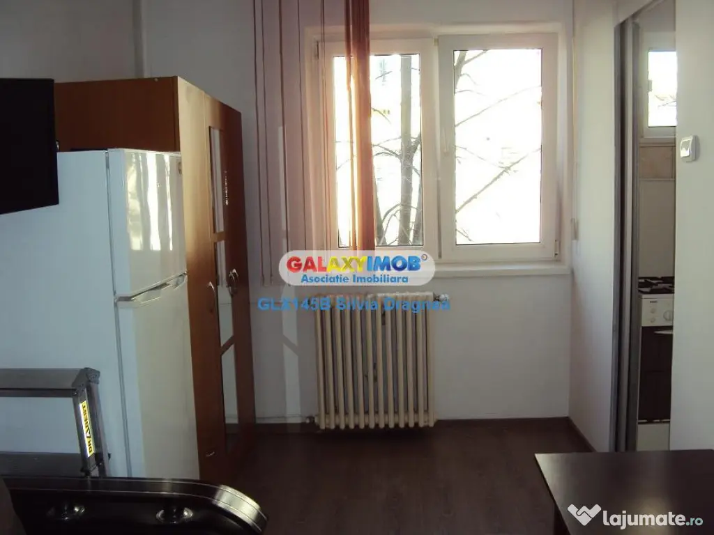 Garsoniera Berceni (Piata Resita) 