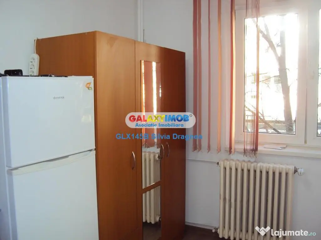 Garsoniera Berceni (Piata Resita) 