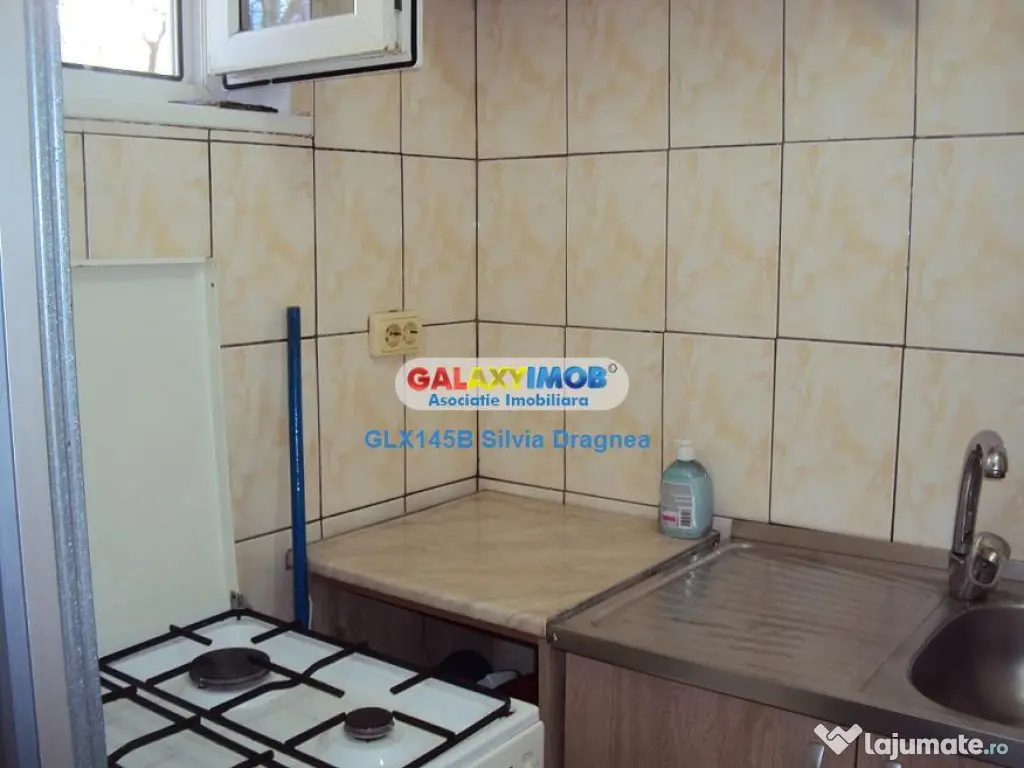 Garsoniera Berceni (Piata Resita) 