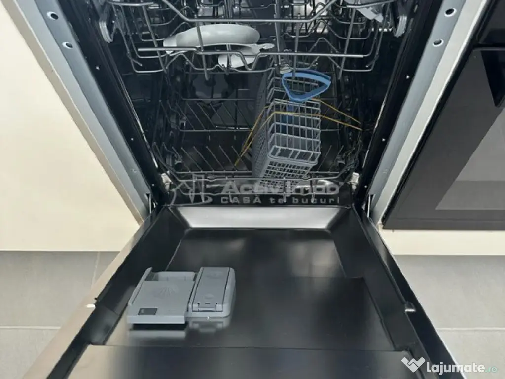 Casa parter moderna - Ostratu - 4 camere - 2 bai - 90mp - 39 