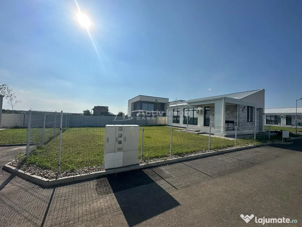 Casa parter moderna - Ostratu - 4 camere - 2 bai - 90mp - 39 