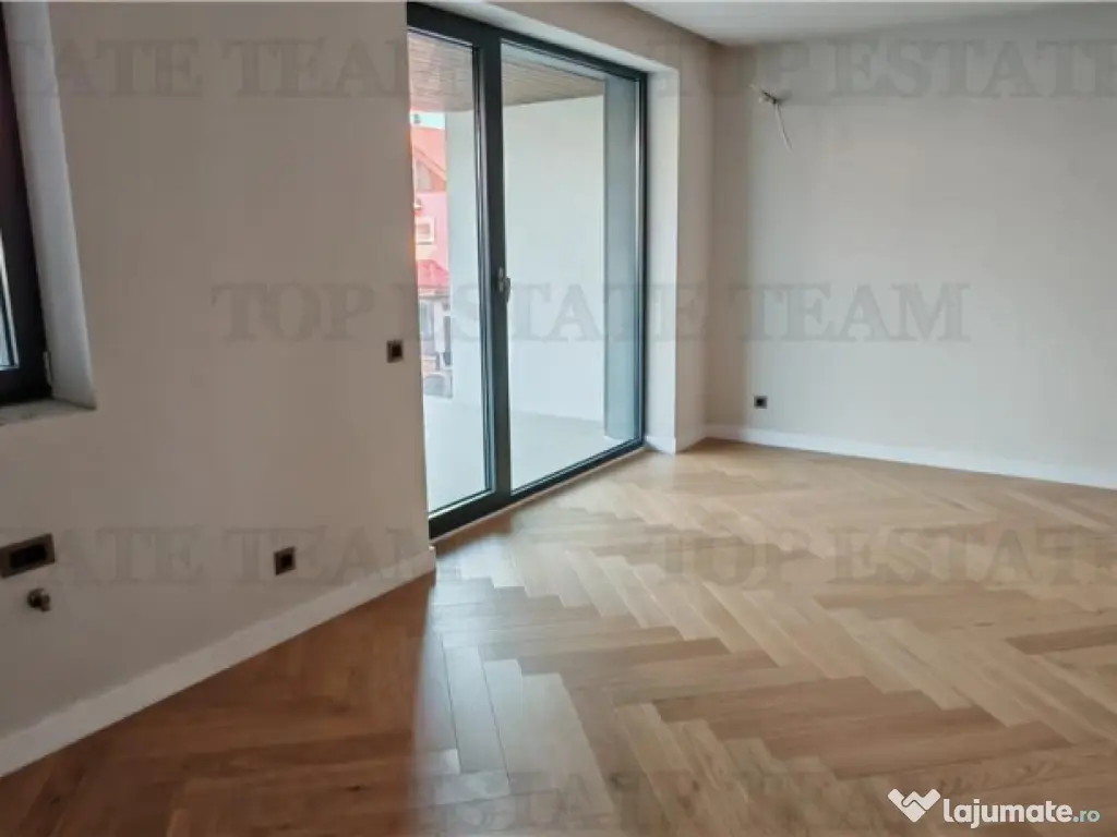 Apartament de 4 camere, cu finisaje premium, 160mp, 2bai, 2 