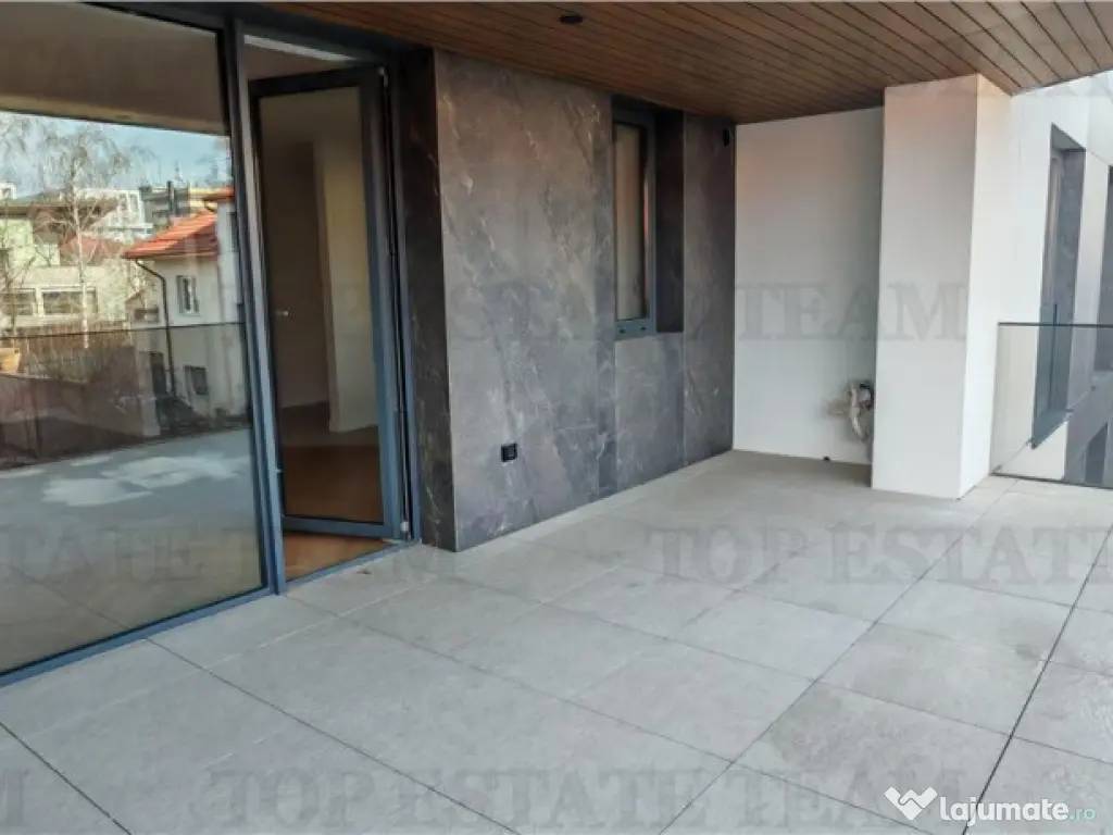 Apartament de 4 camere, cu finisaje premium, 160mp, 2bai, 2 