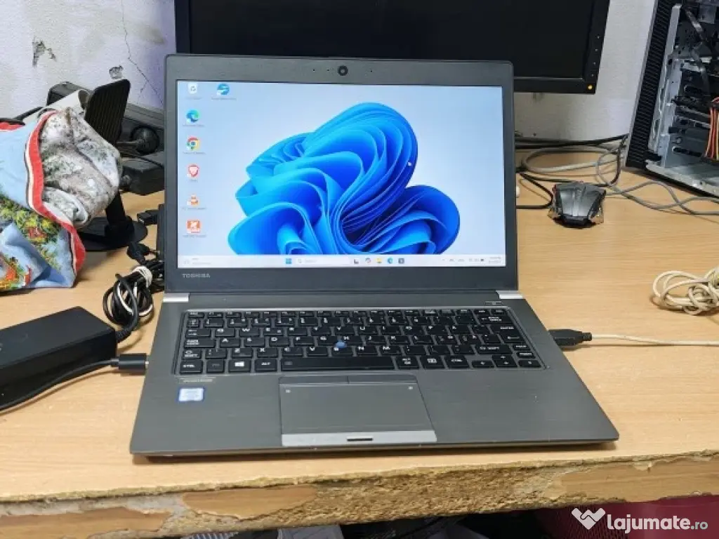 Toshiba Portege Z30-C i5-6200U 2.4GHz Ram 8GB SSD 120GB 