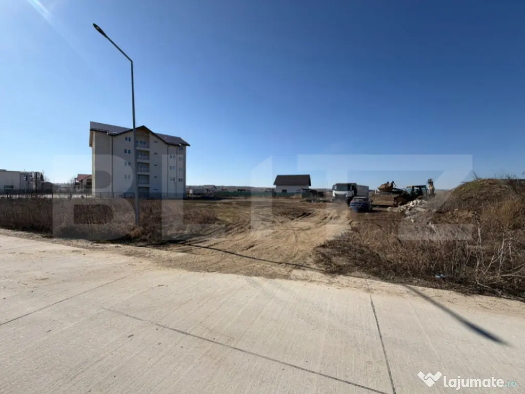 Teren Dumbraveni, 30 ari, deschidere 50m, pretabil blocuri! 