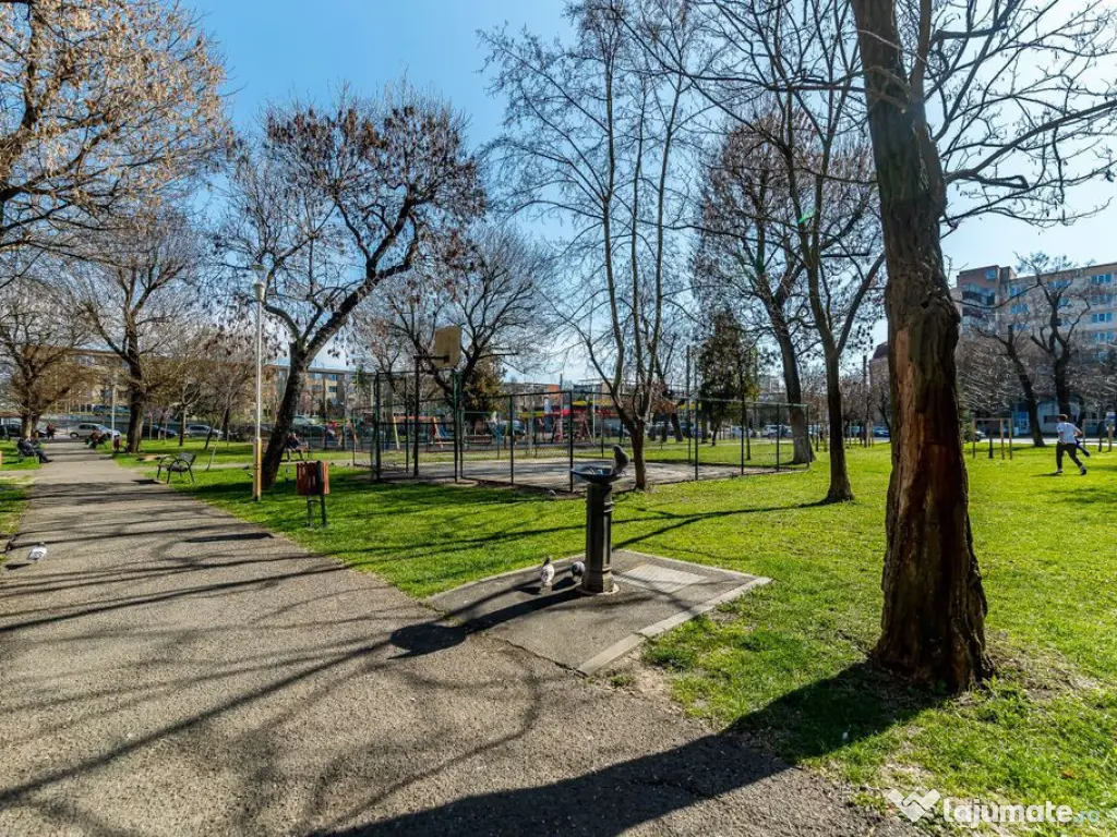 Apartament cu 3 camere în Podgoria Arad, vedere frumoas?... 