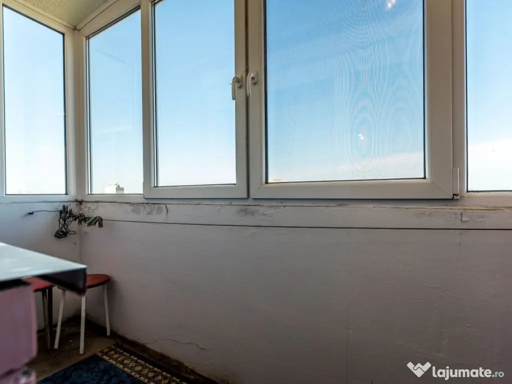 Apartament cu 3 camere în Podgoria Arad, vedere frumoas?... 