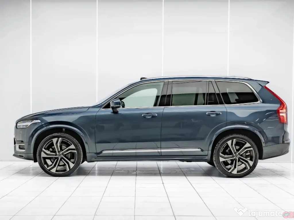 Volvo XC90 2.0 B5 D AWD Ultimate Bright | 7 locuri | 2023 | Stare excelentă 