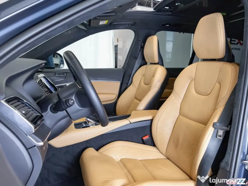 Volvo XC90 2.0 B5 D AWD Ultimate Bright | 7 locuri | 2023 | Stare excelentă 