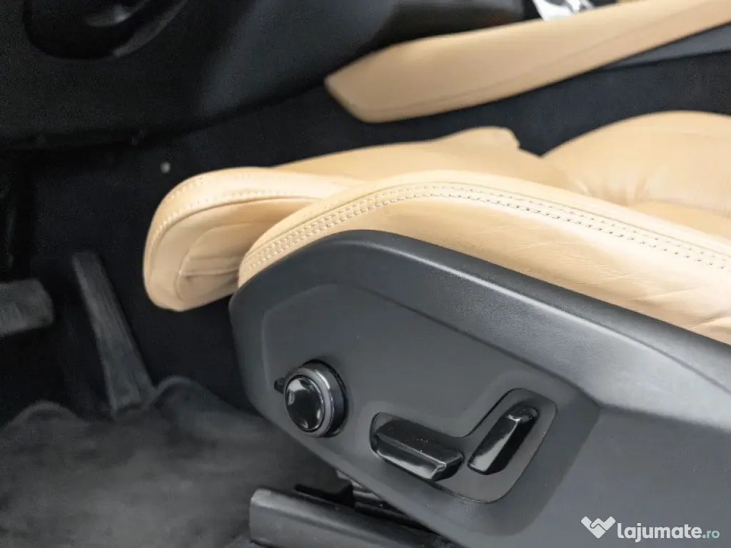 Volvo XC90 2.0 B5 D AWD Ultimate Bright | 7 locuri | 2023 | Stare excelentă 