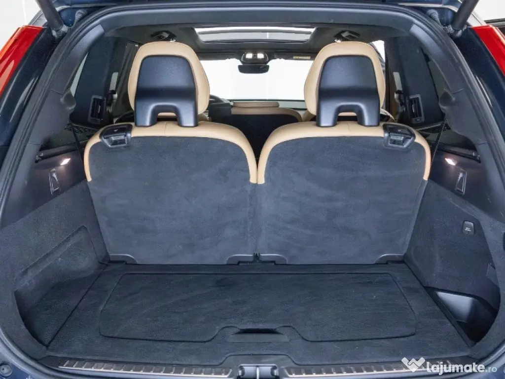 Volvo XC90 2.0 B5 D AWD Ultimate Bright | 7 locuri | 2023 | Stare excelentă 