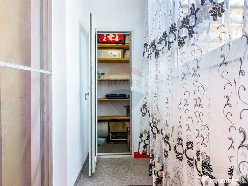 Apartament de vanzare, 2 camere, Str. Florilor, Floresti 