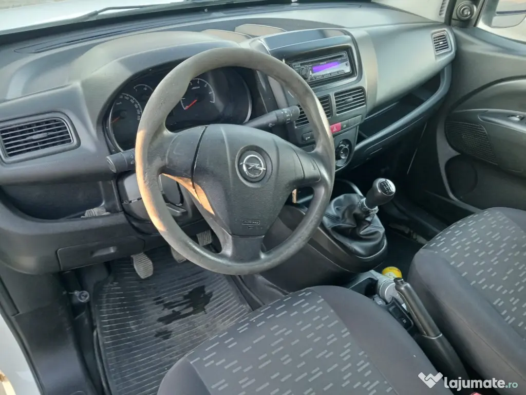 Opel Combo 2016 Motorina euro6 